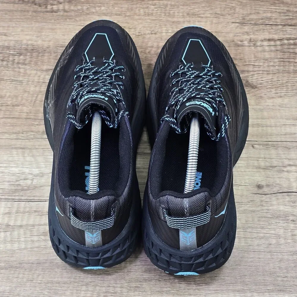 Hoka One One hoka one